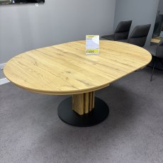 Venjakob Round Dining Table Venjakob Round Dining Table