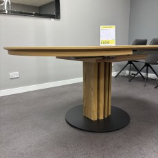 Venjakob Round Dining Table Venjakob Round Dining Table
