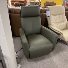 Ross TV Chair with USB Toggle Switch Ross TV Chair with USB Toggle Switch